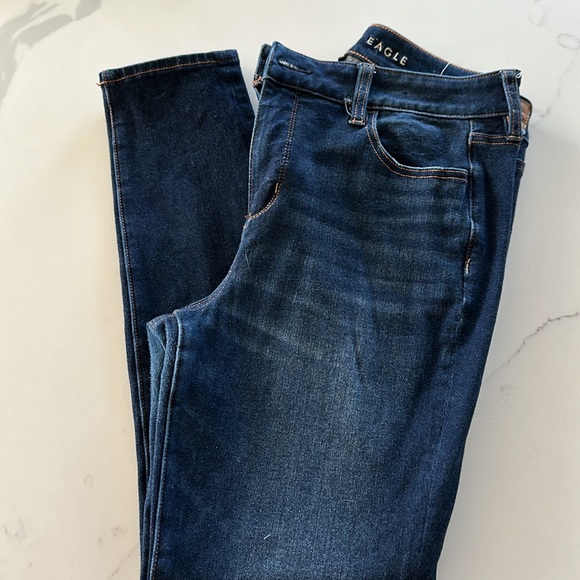 American Eagle Jeans - Picture 2 of 4